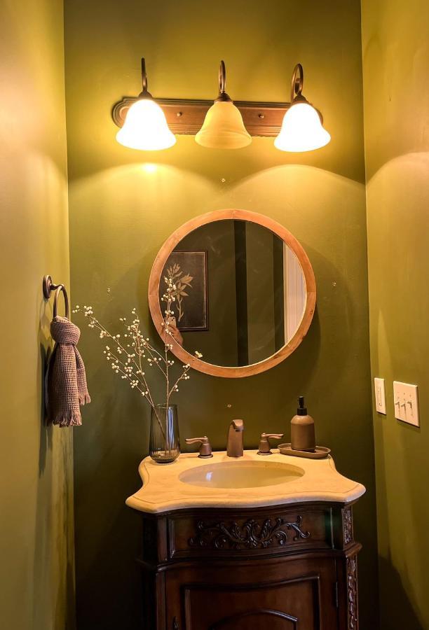 Lovely Townhouse! Auburn Buitenkant foto